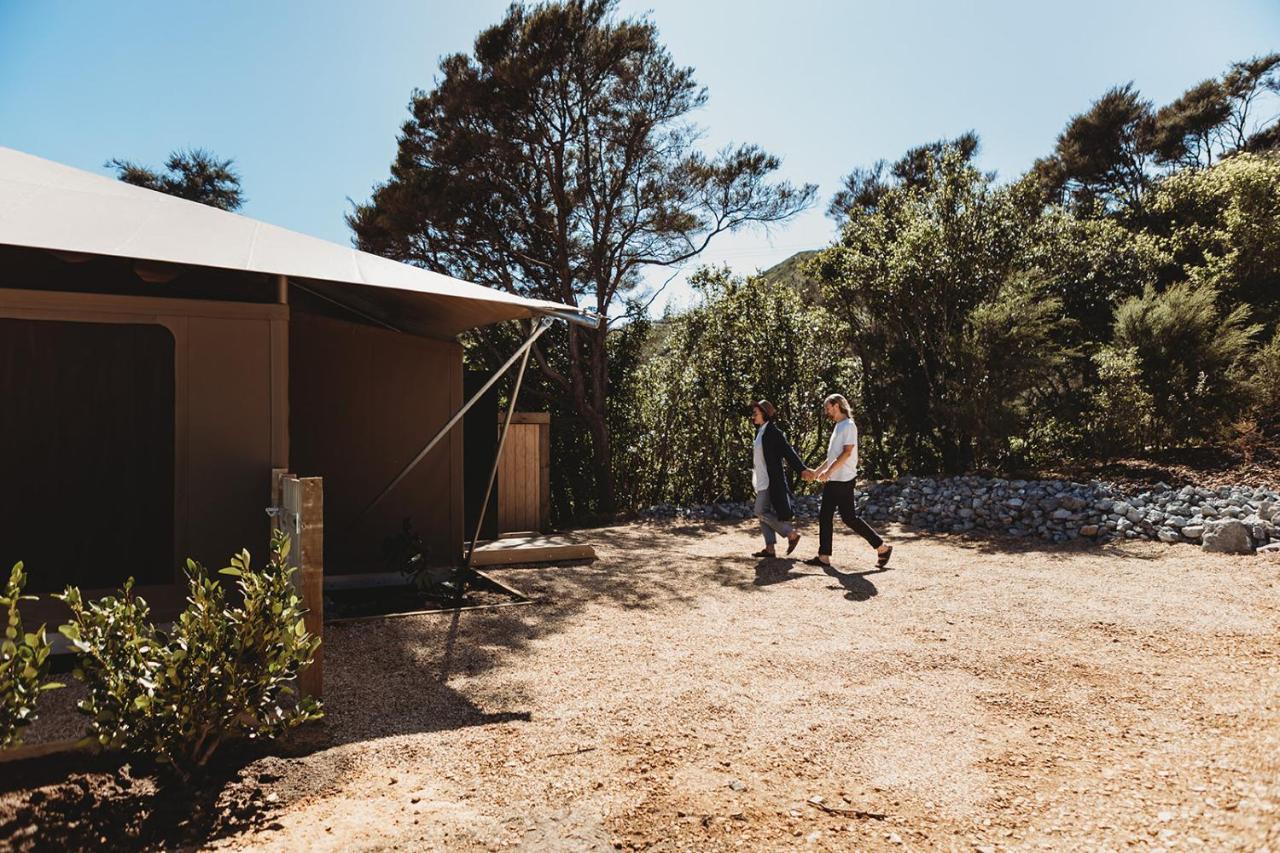 Drift Off Grid Luxury Eco Glamping Hotell Tarakohe Eksteriør bilde