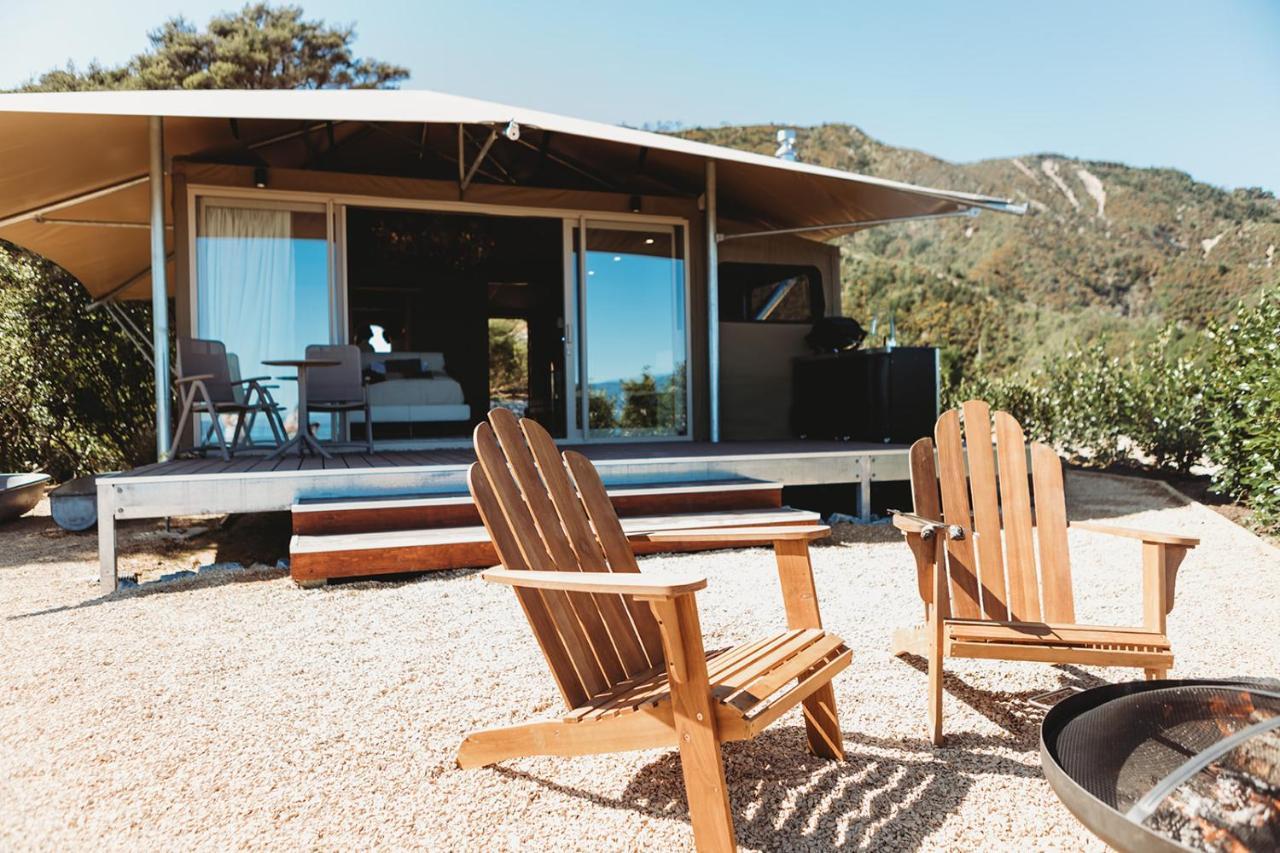 Drift Off Grid Luxury Eco Glamping Hotell Tarakohe Eksteriør bilde